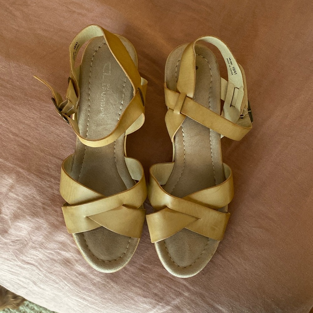 Faux wood heels